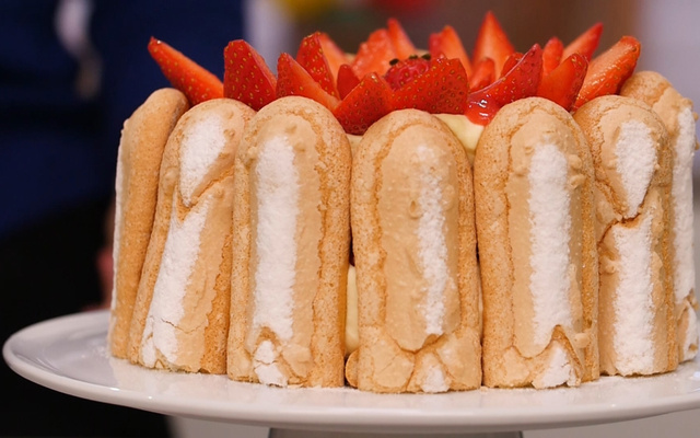 Charlotte aux fraises sans gélatine