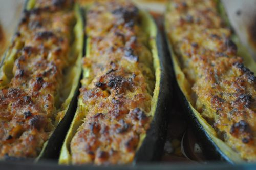 Courgettes farcies à la viande hachée