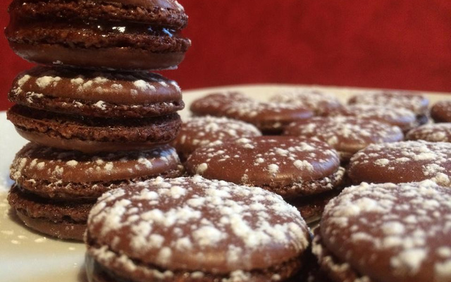 Macarons lisses chocolat