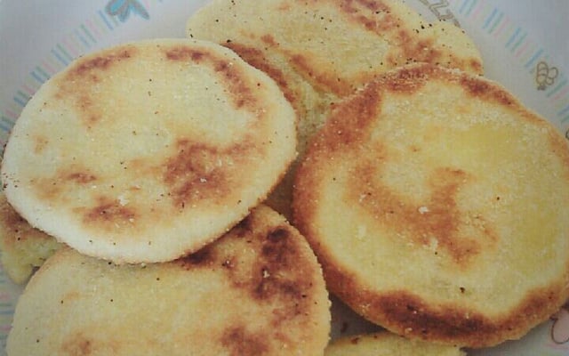 Mini harcha ou galette marocaine à la semoule