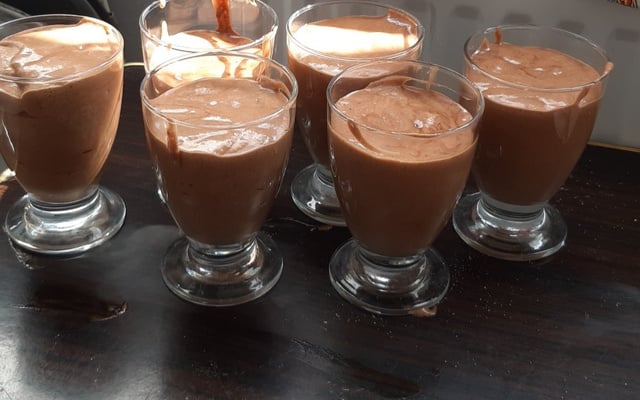 Mousse au chocolat onctueuse et légère