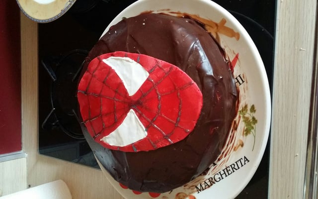 Gâteau anniversaire Spiderman