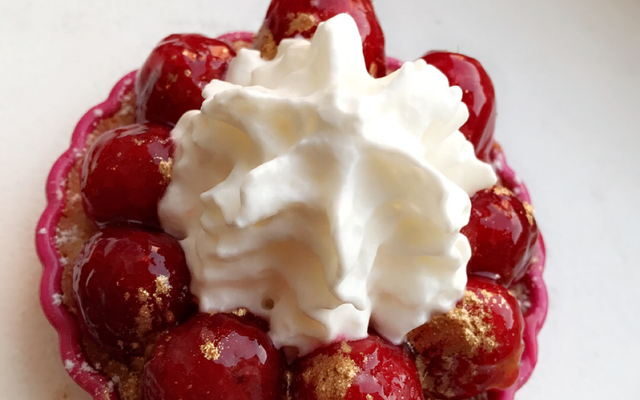 Tartelettes framboises et mascarpone (et choco bien planqué)