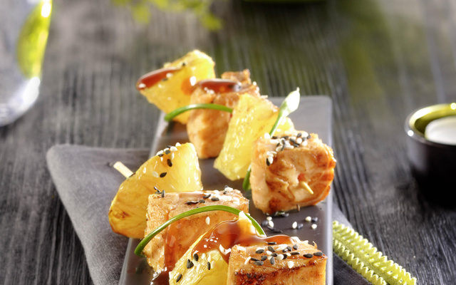 Brochette de saumon au pamplemousse