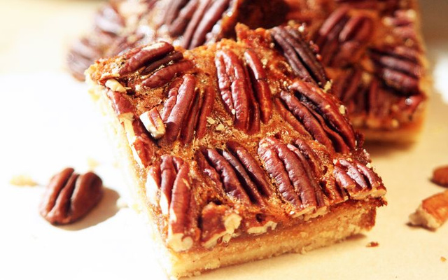 Carrés aux noix de pécan