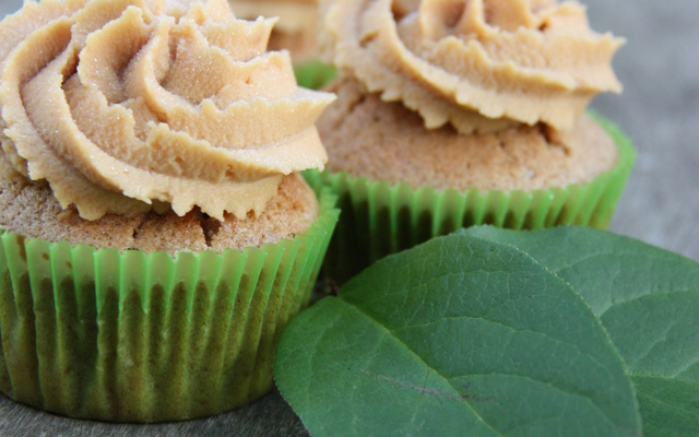 Cupcakes cannelle, pomme et caramel au beurre salé