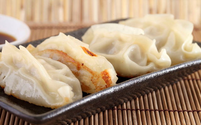 Gyoza ou raviolis japonais