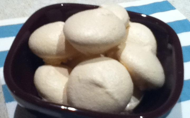Petites meringues classiques