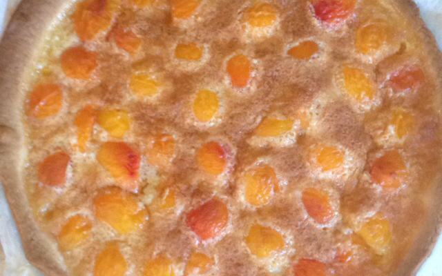 Tarte aux abricots à la crème d'amandes