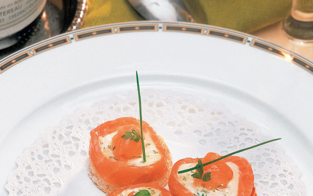 Canapés de saumon à la Chavignolaise