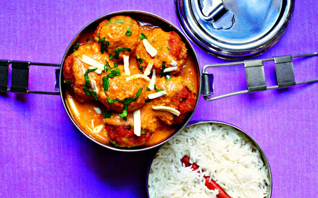Malai kofta korma à boulettes de légumes et panneer, sauce crémeuse