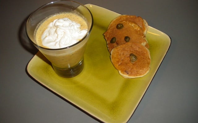 Velouté de poivrons et sa chantilly de chèvre