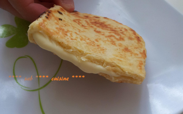 Cheese naans au fromage