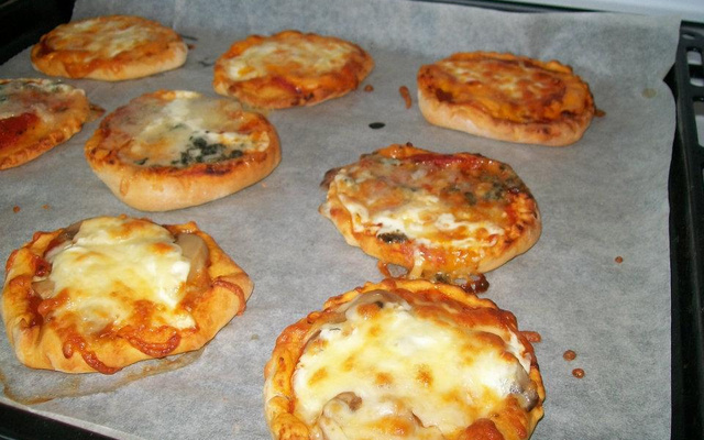 Mini pizzas