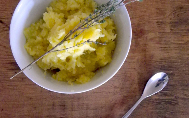 Ecrasé de rutabaga et pommes de terre au thym et à la Tomme de Montagne