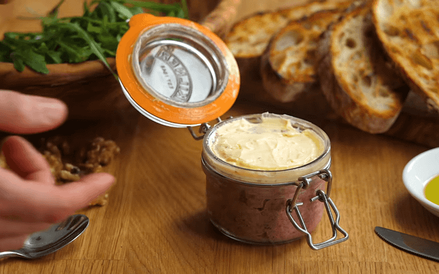 Alexis Gauthier, pour PETA