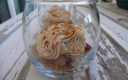 Verrine de pain d'épices, poires, foie gras
