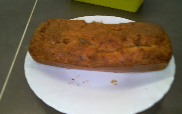 Cake au thon aux herbes aromatiques