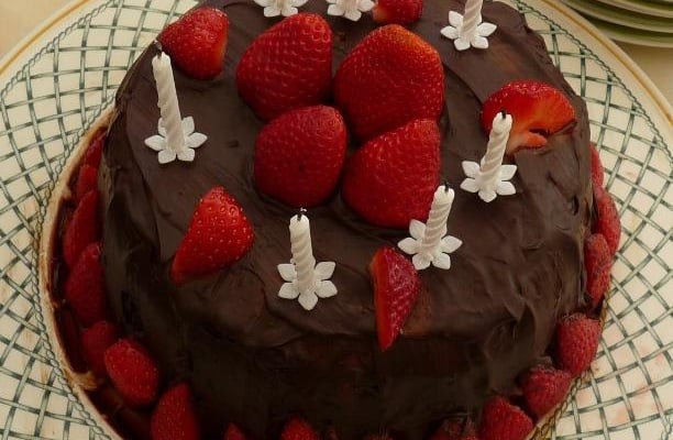 Charlotte aux fraises - ou autres fruits frais de saison