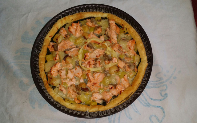 Tarte saumon et poireaux au fromage à la crème Elle & Vire