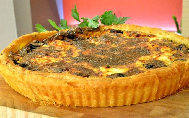 Quiche jambon, fromage et champignons