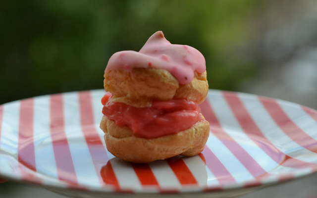 Choux aux pralines lyonnaises