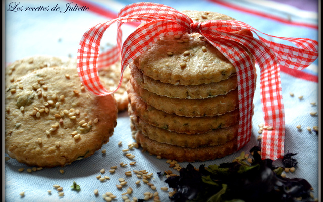 Biscuits au sésame et aux algues