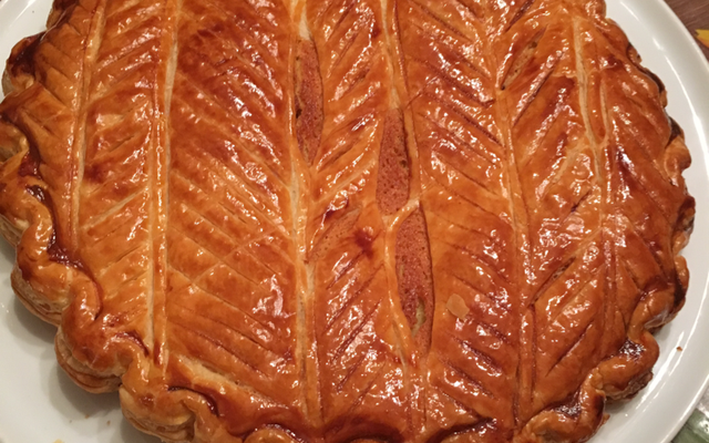 Galette des rois à la crème d'amandes