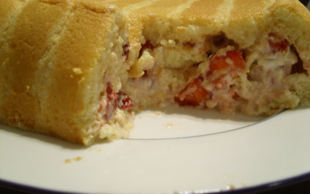 Charlotte aux fraises et au Cointreau