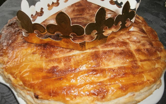 Galette des rois rapide au chocolat - crème d'amandes