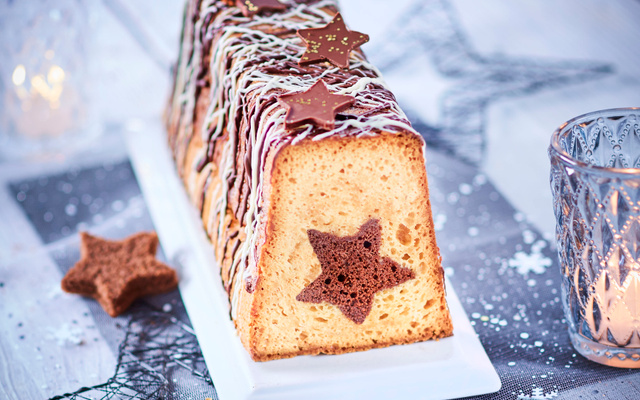 Bûche de Noël étoilée