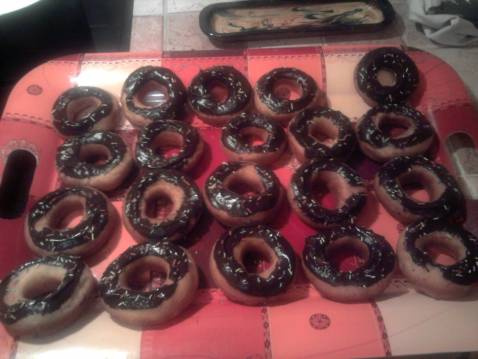 Donuts vanille glaçage coloré