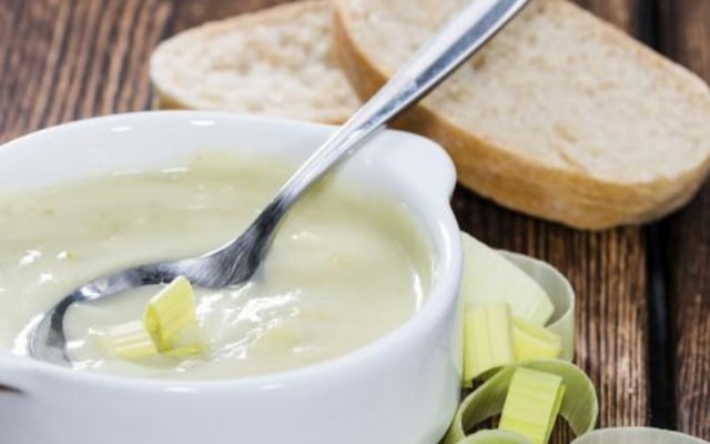 Soupe de blancs de poireaux