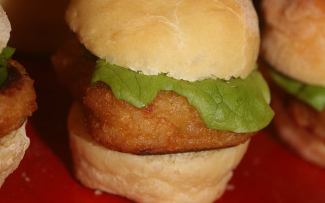 Mini hamburger au poulet