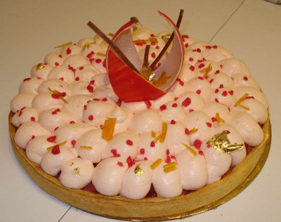 Tarte au pamplemousse et à la rose