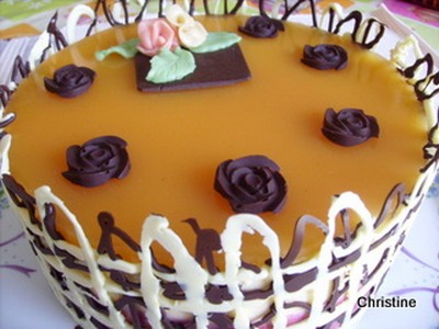 Entremets pêches-mûres