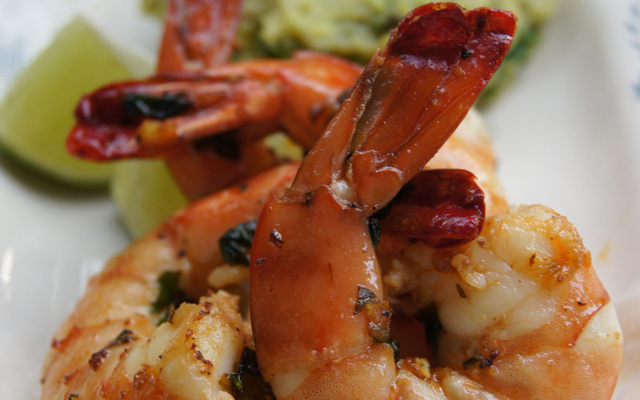 Crevettes sautées à l'ail de Lomagne