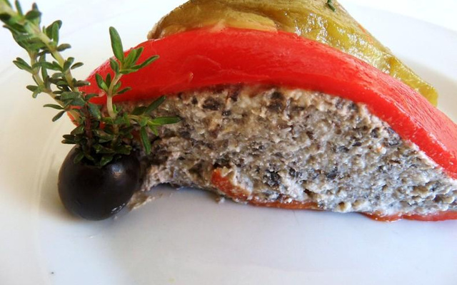 Charlotte de poivrons et chèvre frais