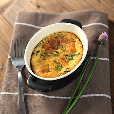 Clafoutis saumon fumé, ciboulette et mayonnaise