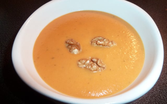 Velouté de potiron extra, aux noix