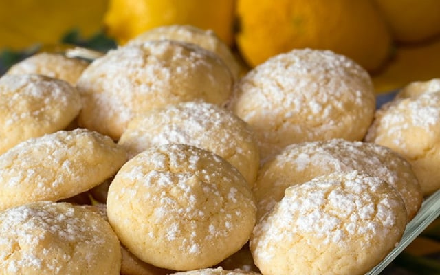 Biscuits moelleux au citron et à l