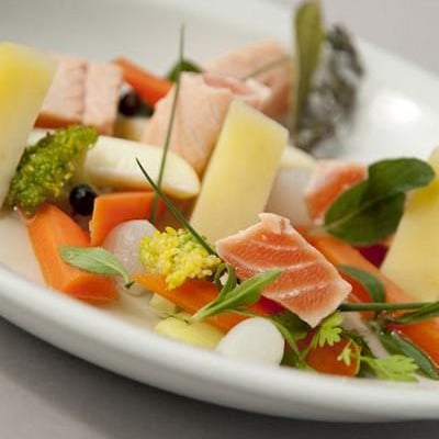 Pot au feu de saumon de Norvège