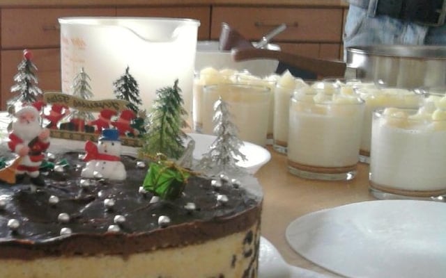 Panna cotta poire et caramel au beurre salé