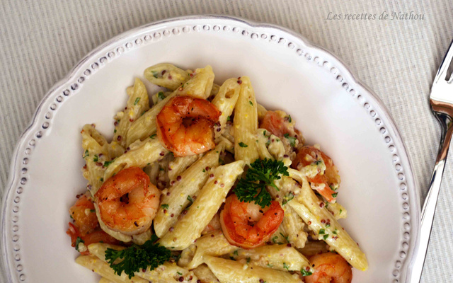 Pennes sauce parmesan, moutarde, quinoa et crevettes caramélisées au miel