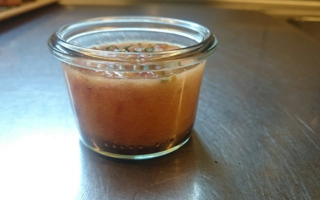 Soupe glacée aux fruits d'été