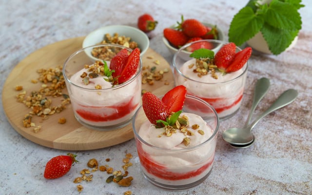 Mousse à la fraise express sans gélatine