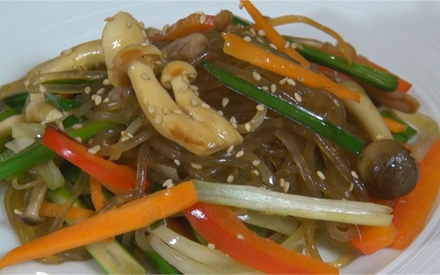 Japchae à déguster chaud ou froid