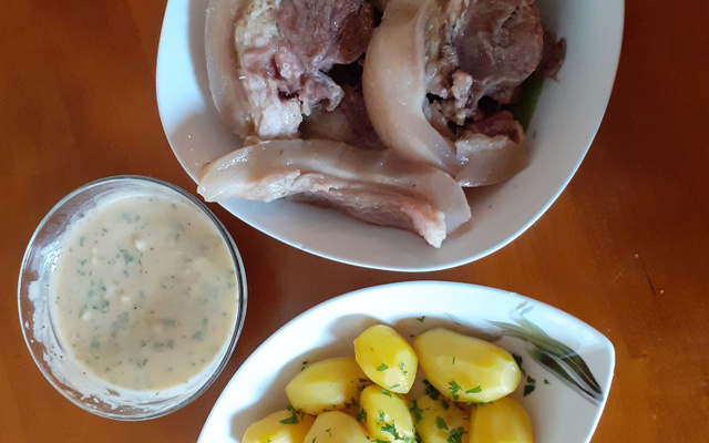 Tête de veau sauce ravigote