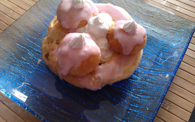 Façon saint-Honoré rose