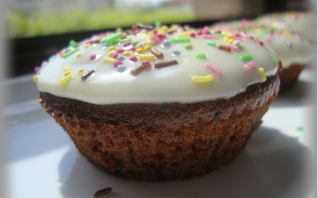 Cupcakes citron vert, pistache et courgette